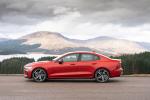 Volvo S60 T5 R-Design 2019 года (UK)
